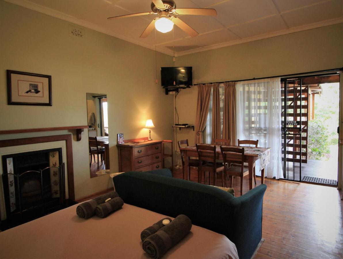 פורט אליזבת' Dempsey'S Self-Catering Guest House מראה חיצוני תמונה