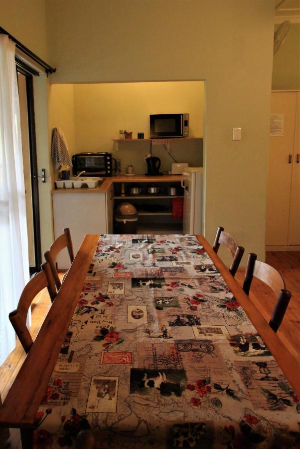 פורט אליזבת' Dempsey'S Self-Catering Guest House מראה חיצוני תמונה